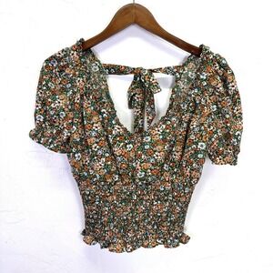 Milk & Honey Puff Sleeve Crop Top - Size Small Green Floral Smocked Milkmaid